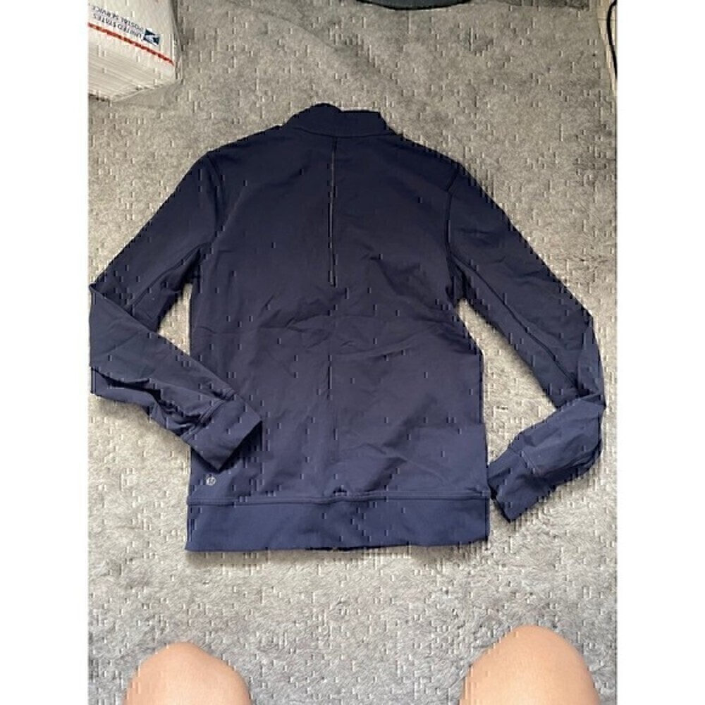 Lululemon PrePost Jacket - Picture 5 of 5